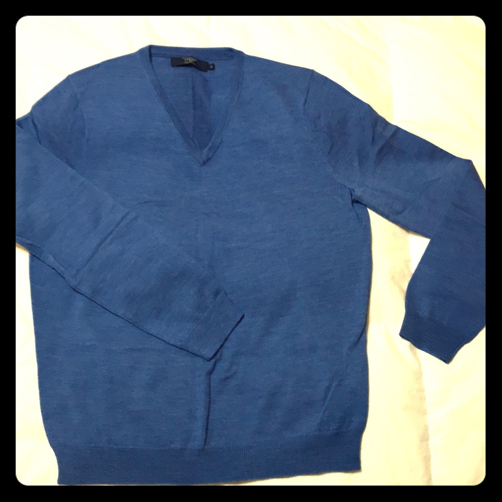 J*crew factory v-neck merino wool sweater.